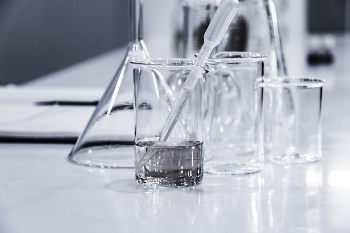 Precision polymer laboratory testing and rheological analysis